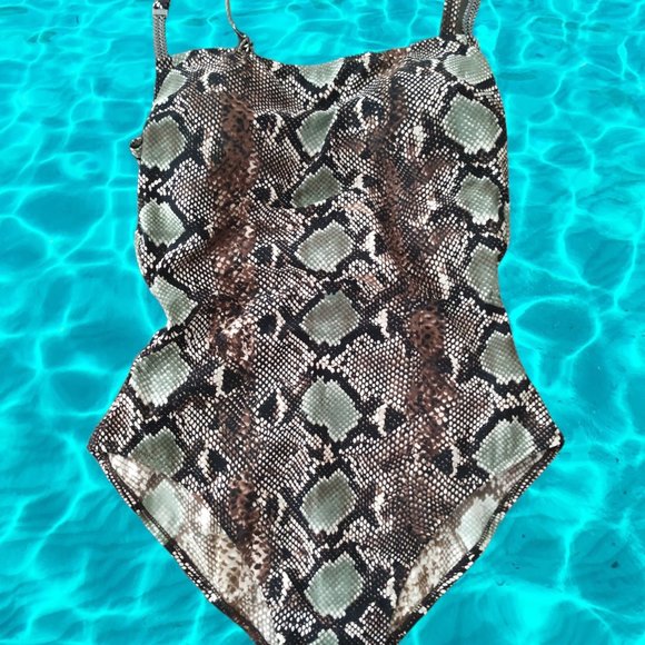 Gottex Other - ✨HOST PICK✨ 👙GOTTEX Silver SWIMSUIT US 14 CHAIN STRAPS PYTHON SNAKE